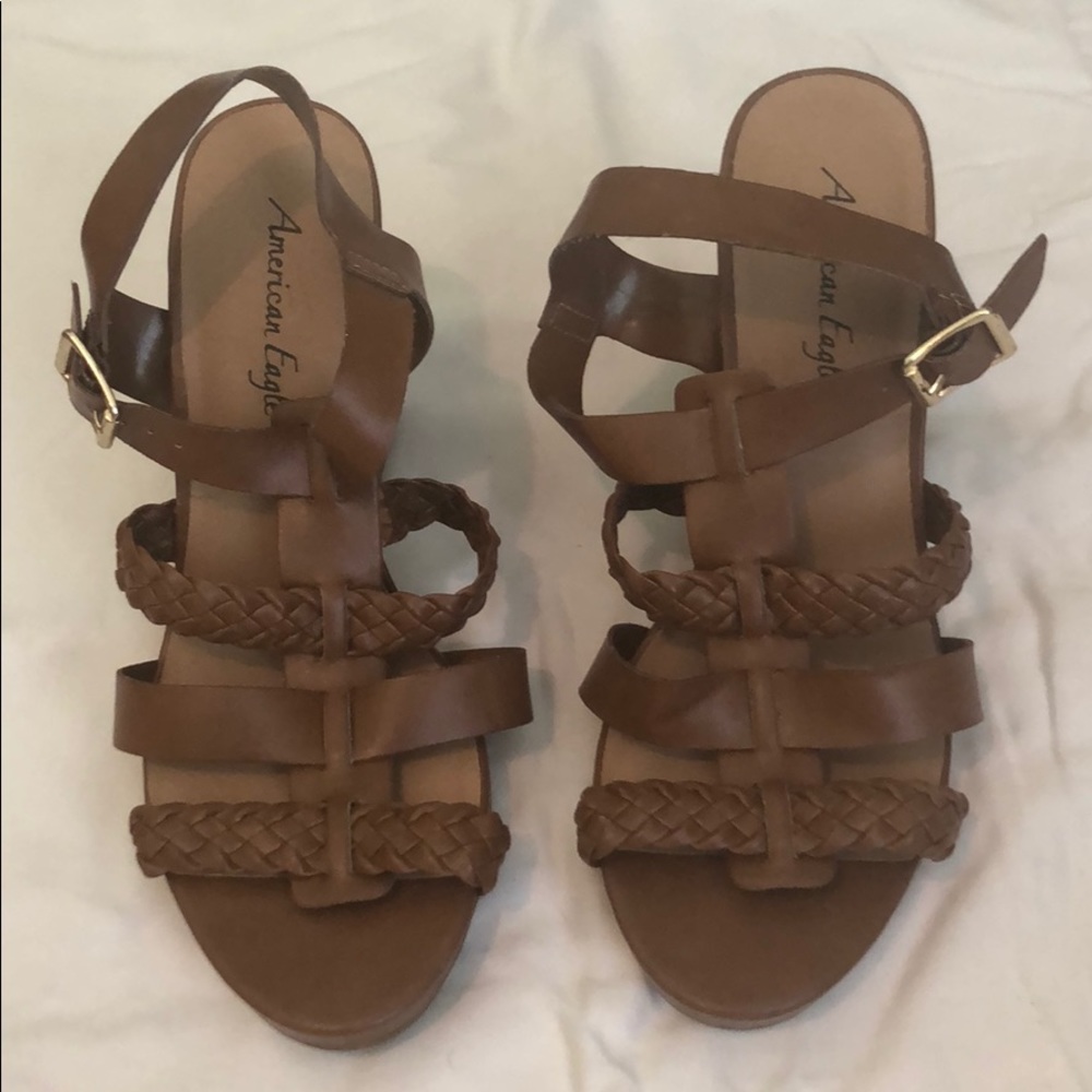 American Eagle heels